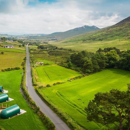 Further Space At Leitrim Lodge Luxury Glamping Pods Mourne Mountains Нюкасъл Екстериор снимка